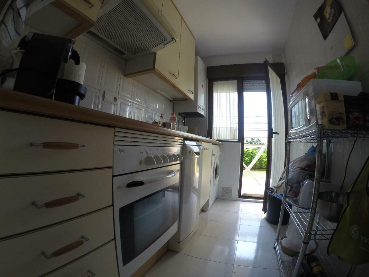 Casa De Las Flores - Apartamento Con Jardin Privado Frente A La Playa De Comillas Ngoại thất bức ảnh