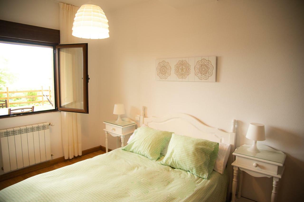 Casa De Las Flores - Apartamento Con Jardin Privado Frente A La Playa De Comillas Ngoại thất bức ảnh